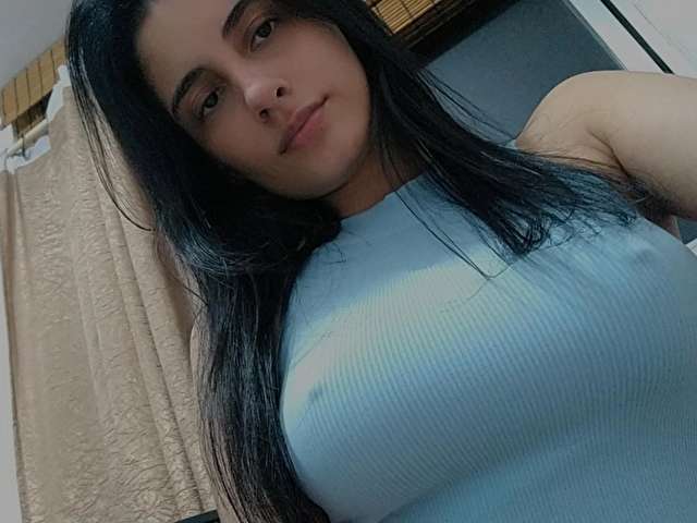 KRYPTONITA free sexy photo