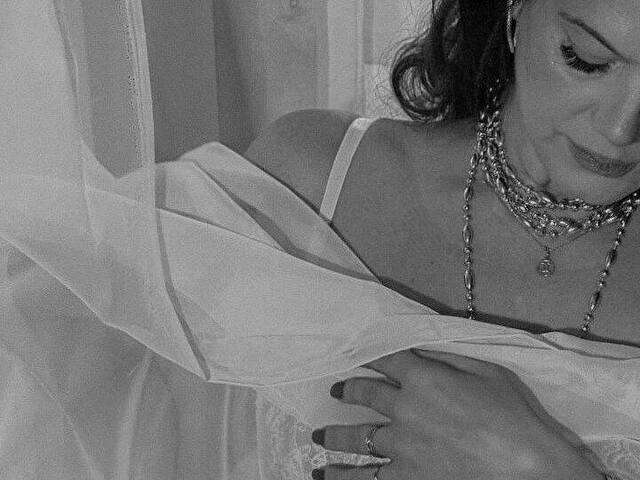 LUCYBELLY free sexy photo