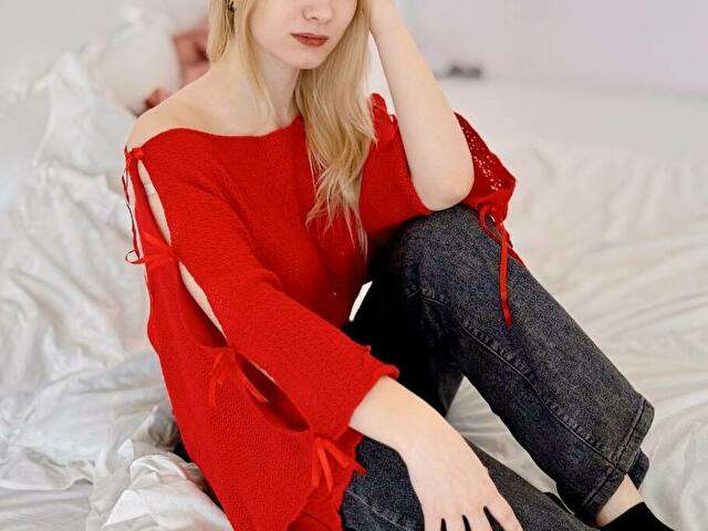 KAROLINARAY free sexy photo