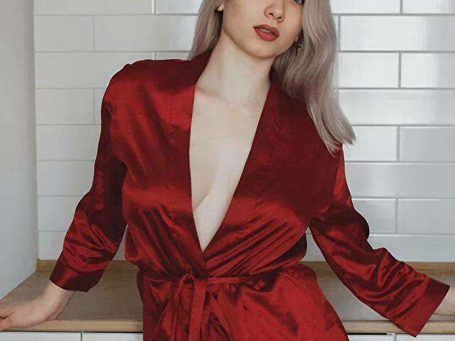 KAROLINARAY free sexy photo