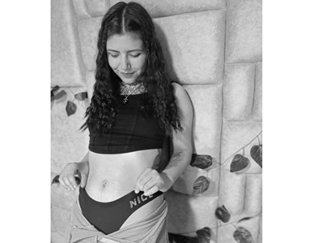 KAATEE free sexy photo