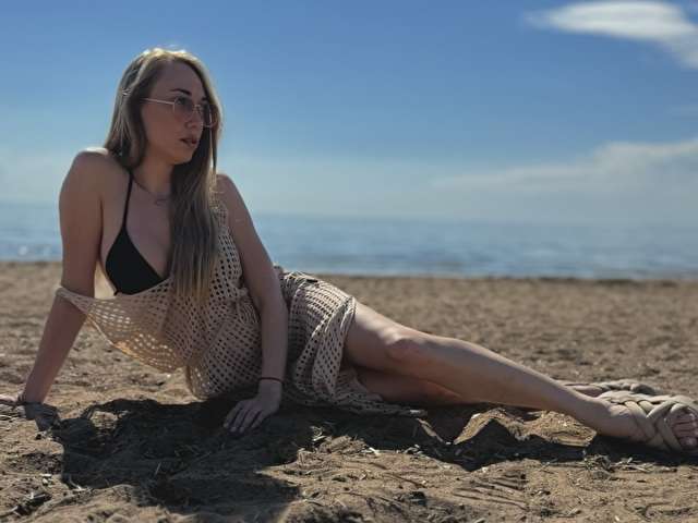 ANGELBLONDE free sexy photo