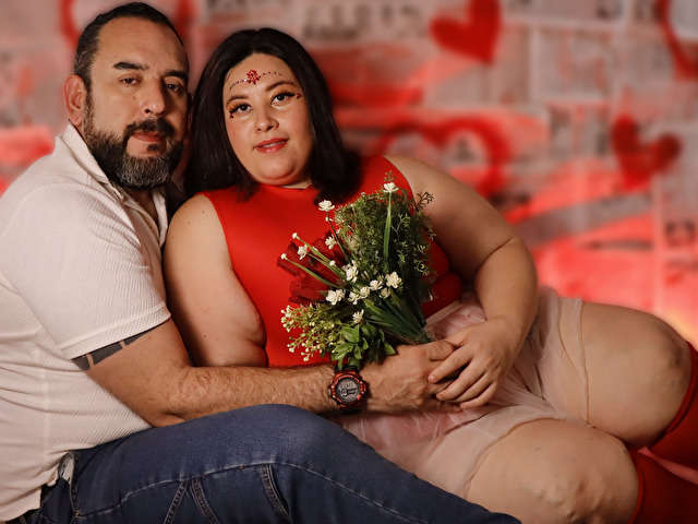 NICOLEANDMAT free sexy photo