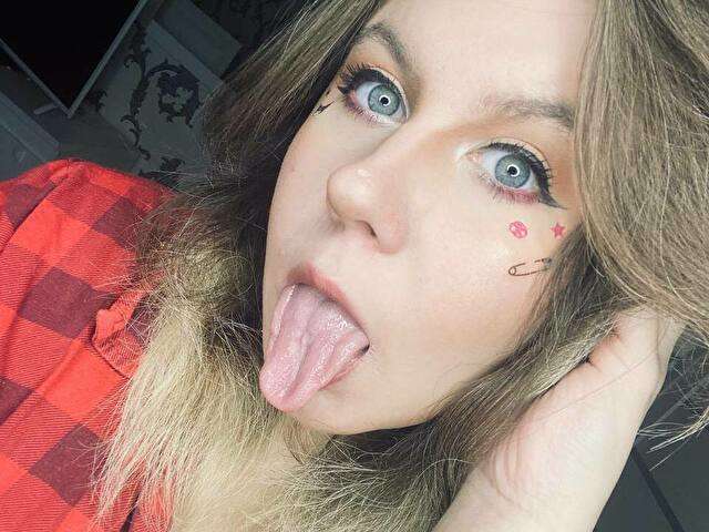 YOURKARMA23 free sexy photo