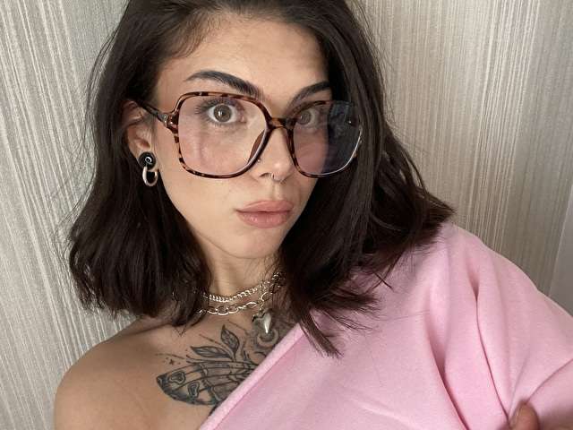 NOVASIN free sexy photo