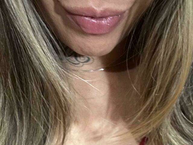 RENEETJE free sexy photo