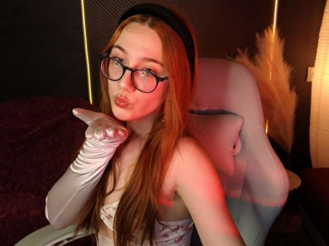 AMBERWINK free sexy photo
