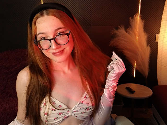 AMBERWINK free sexy photo
