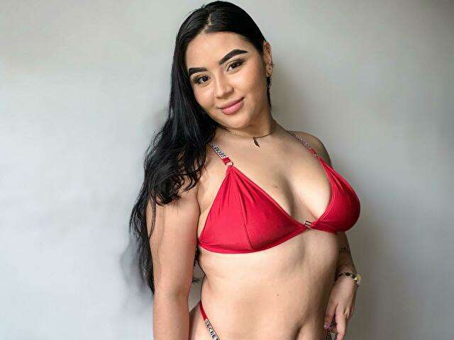 ISABELASWEET free sexy photo