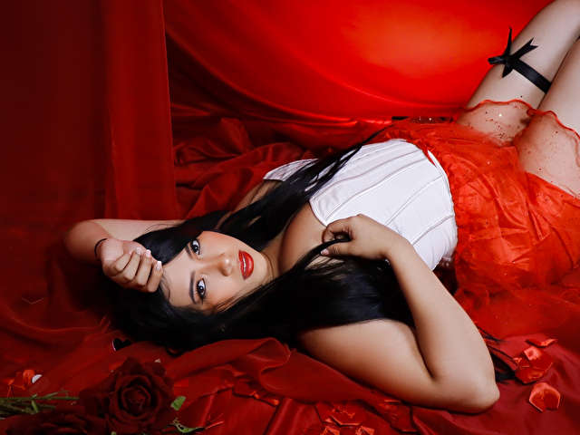 KIARAVEGA free sexy photo