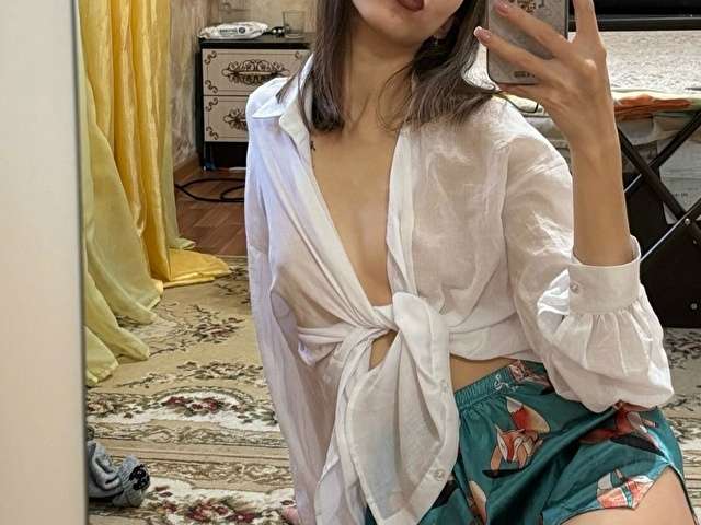 CRAZYEMPRESI free hard sexy photo