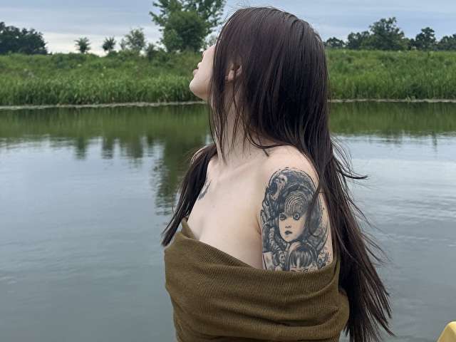 KAYLAMORGAN free sexy photo