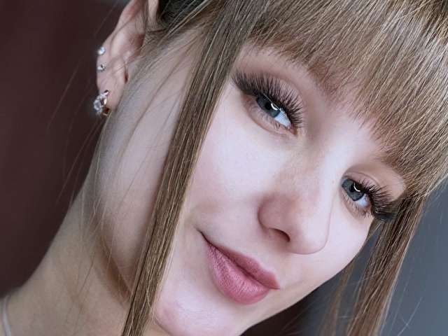 LEONALOVES free sexy photo