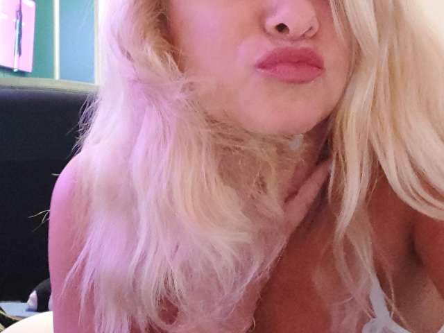 RUDOLFINA free sexy photo