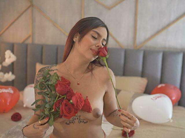 IVANNAA free hard sexy photo