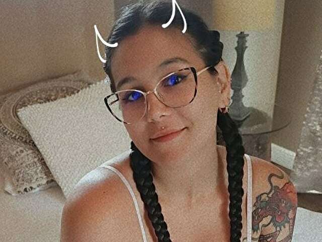 KAIYA free sexy photo