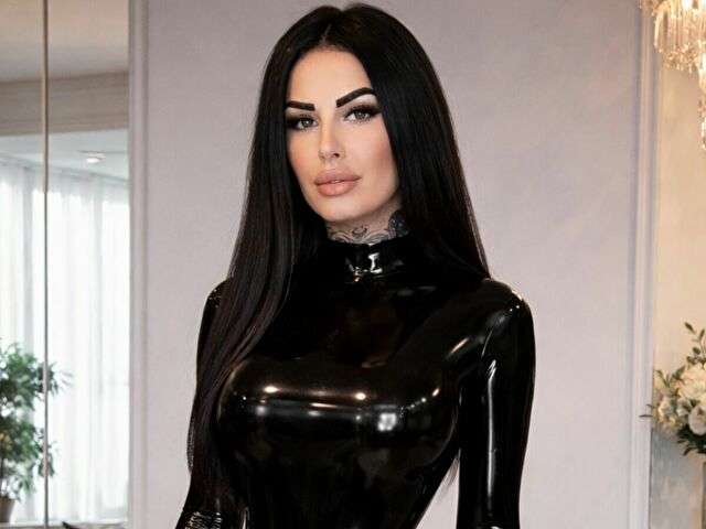 ASHVONPAGE free sexy photo