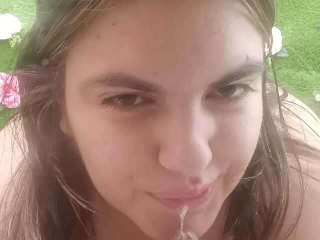 HUGETITTIES free sexy photo