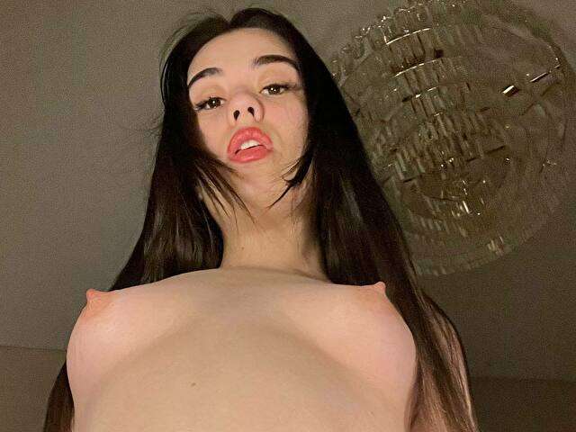 KYLIEDALTON free hard sexy photo