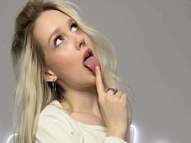 WILDALICE free sexy photo