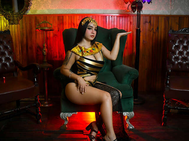 PEARLLIPS free sexy photo