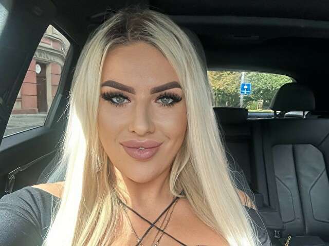 LEYLABLOND free sexy photo