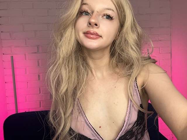 ALESSAKISS free sexy photo