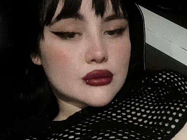 CREEPNIGHT free sexy photo