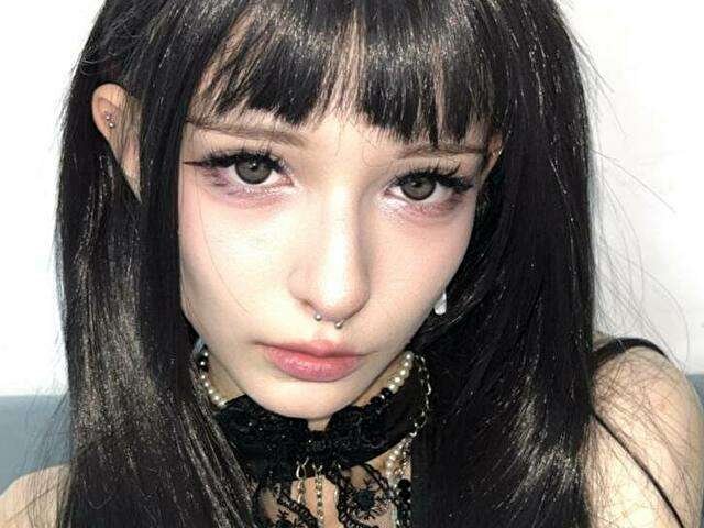 YUNABLOSSOM free sexy photo