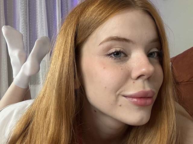 FOXYRISS free sexy photo