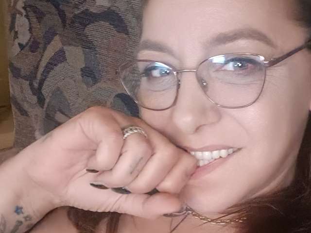 ESMERALDAVH3 free sexy photo