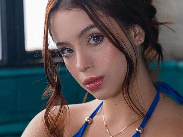 ITSANGELINA free sexy photo