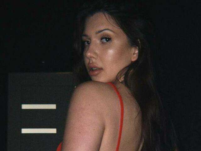 CHERYLOWEN free sexy photo