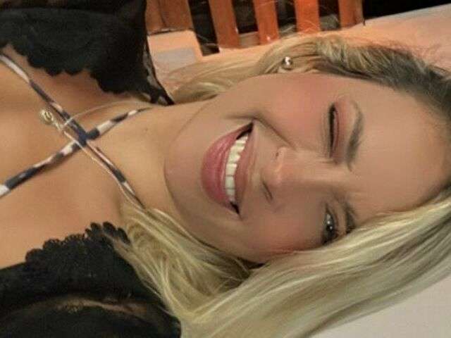 CHANTALLMILAN free sexy photo