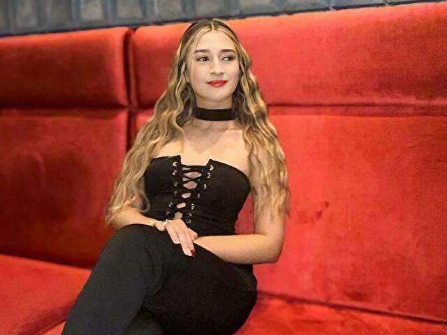 BRITANNY free sexy photo