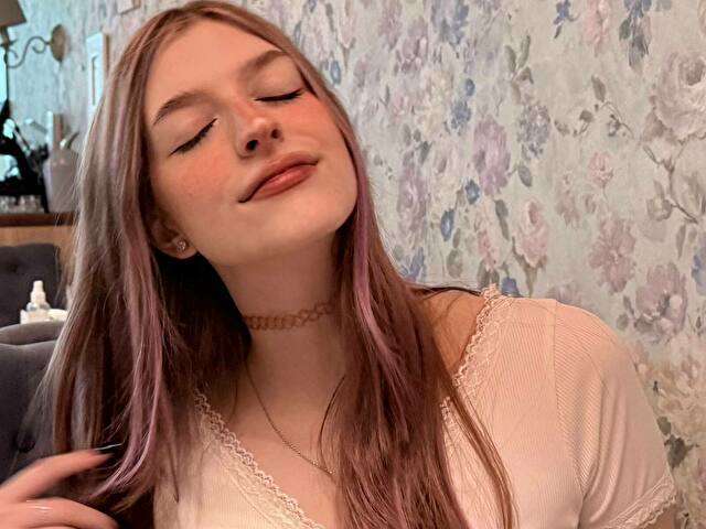 ALICECUTE3 free sexy photo