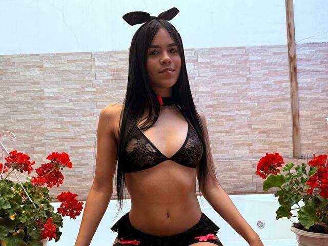 IVONEJANICE free sexy photo