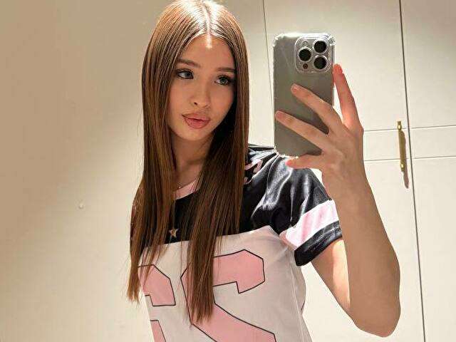 SWEETYLAL1 free sexy photo