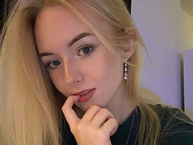 DASHSNASH free sexy photo