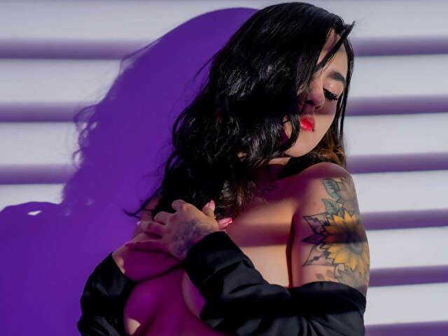 ANABLACK free sexy photo