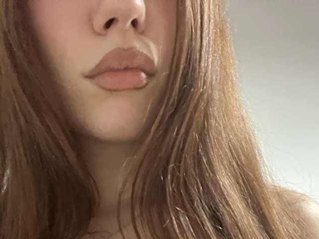 GRACYY free sexy photo