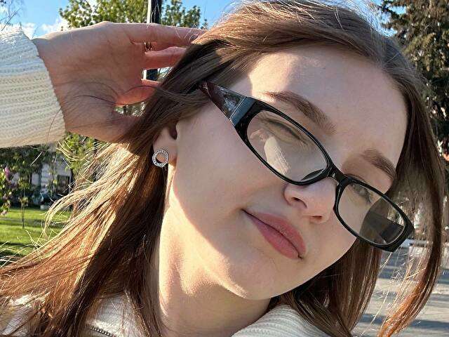 AMELIAMORE1 free sexy photo