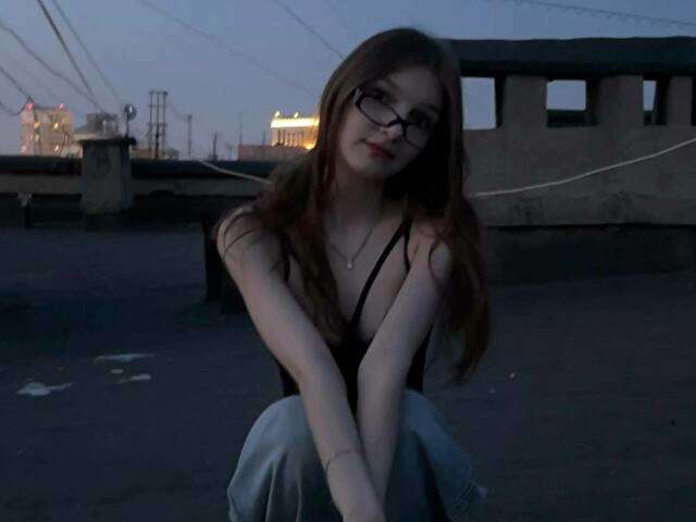 AMELIAMORE1 free sexy photo