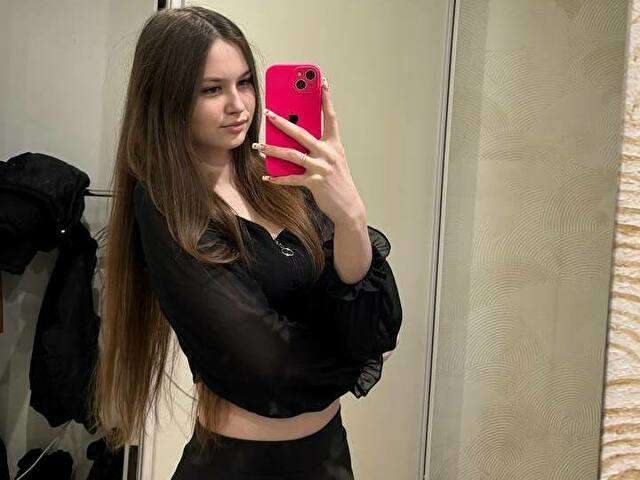 ALEXY free sexy photo