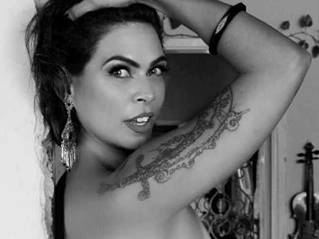 VERONNAINK free sexy photo