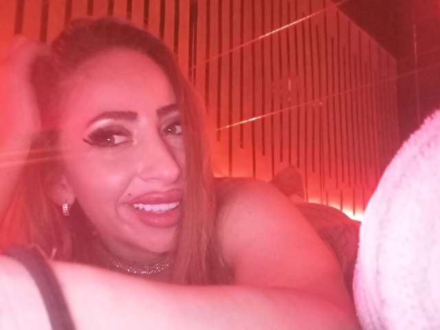 SEXYKIMBERLY free sexy photo