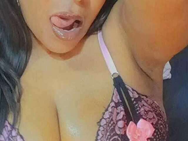 LAYLAA free sexy photo