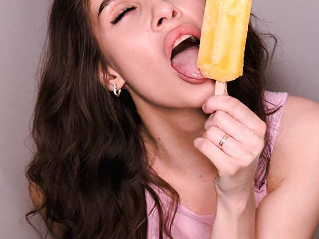 CANDYCATX free sexy photo