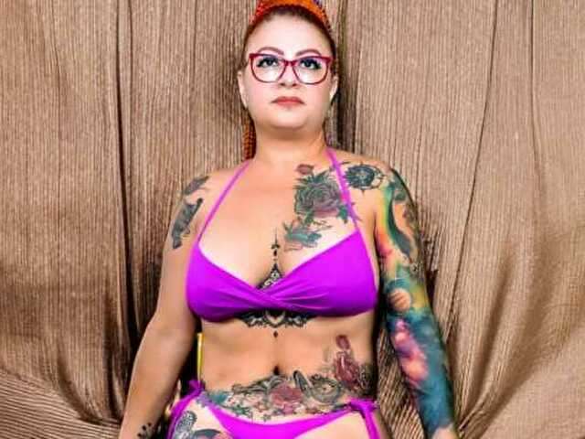 EMILYROUSSE free sexy photo