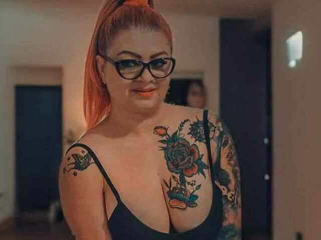 EMILYROUSSE free sexy photo